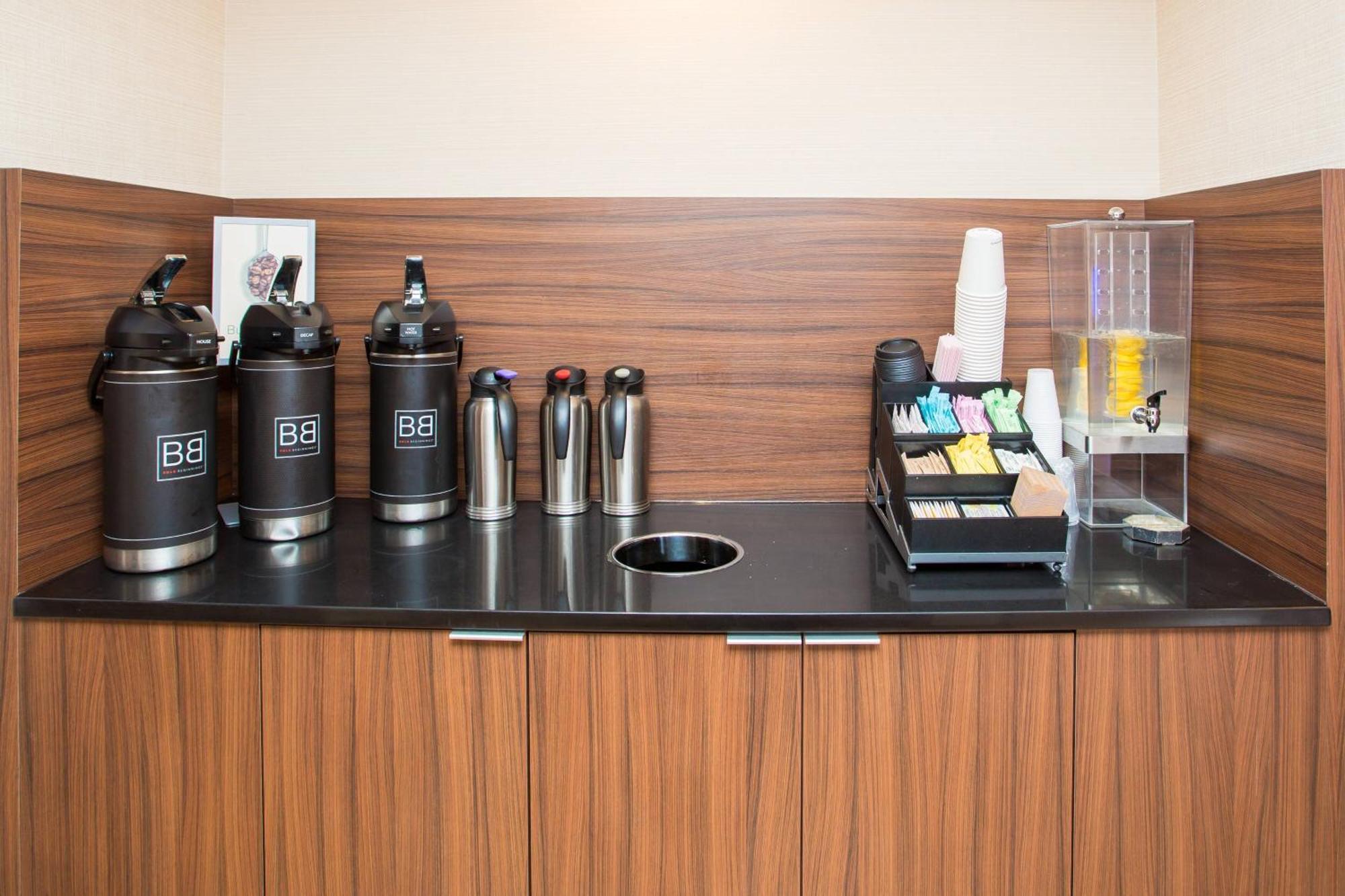 Fairfield By Marriott Inn & Suites Raynham Middleborough/Plymouth Bagian luar foto