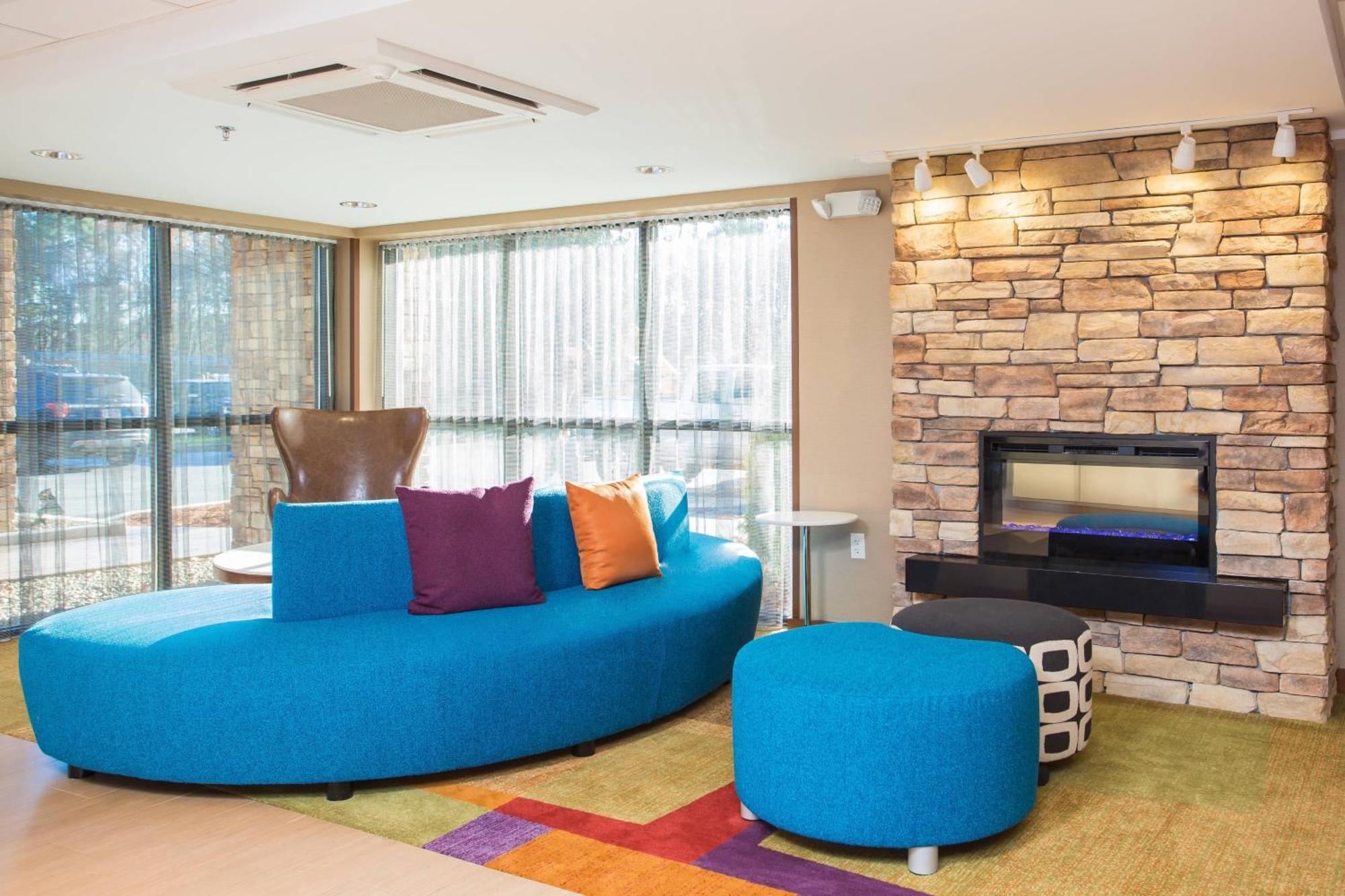 Fairfield By Marriott Inn & Suites Raynham Middleborough/Plymouth Bagian luar foto